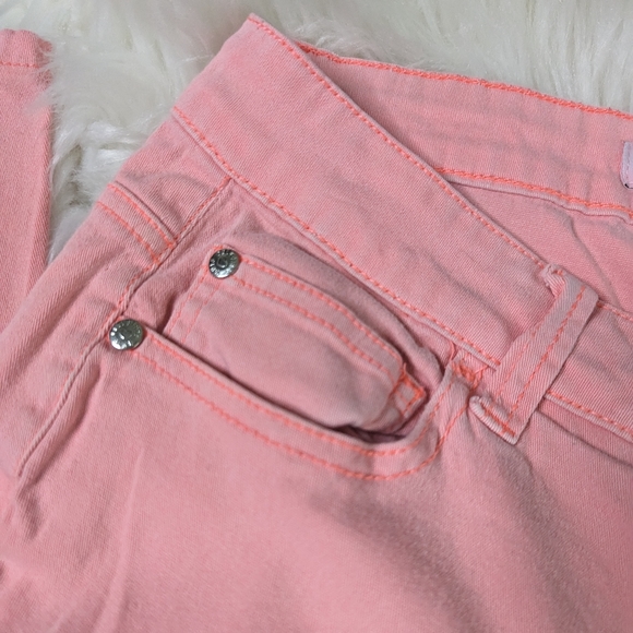 Celebrity Pink Skinny Jeans Size 5 - Picture 3 of 4